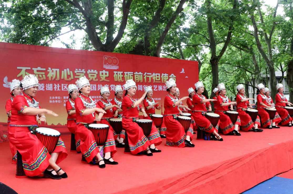 人类依然有不可替代的优势